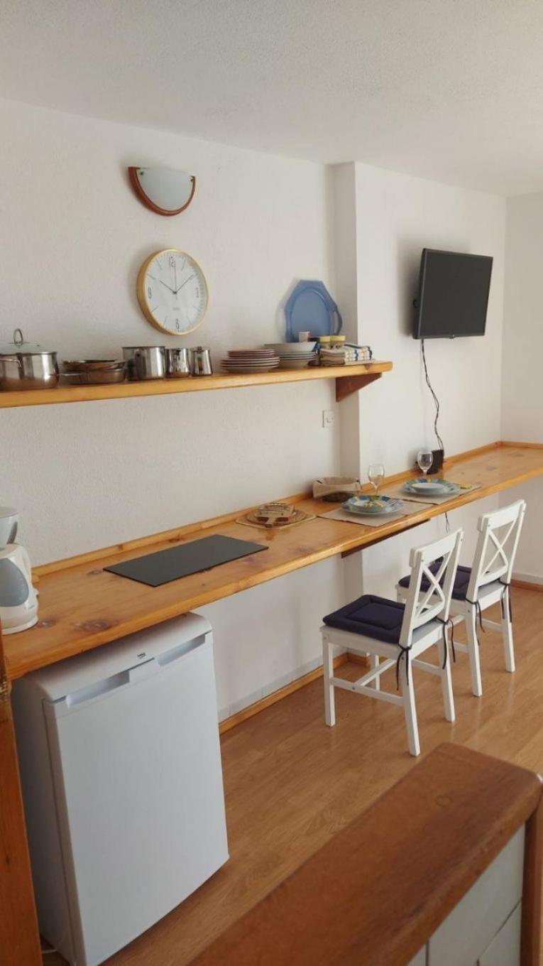 Apartment Brane Bol Buitenkant foto