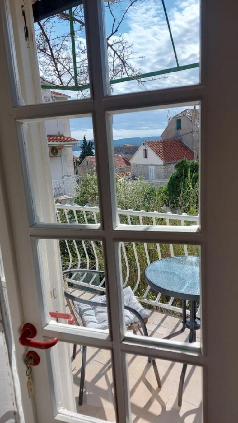 Apartment Brane Bol Buitenkant foto