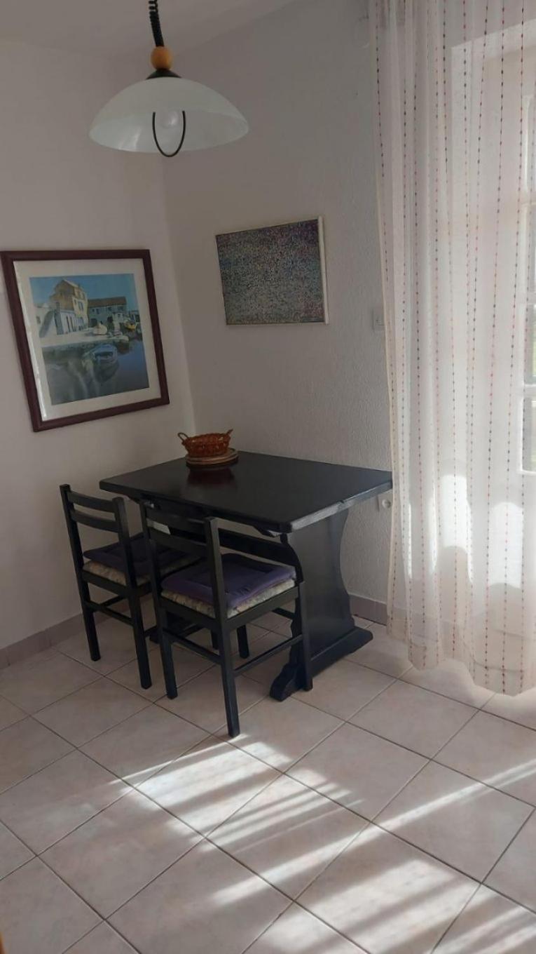 Apartment Brane Bol Buitenkant foto